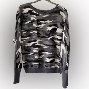 New York and Company Black Camo Sweater